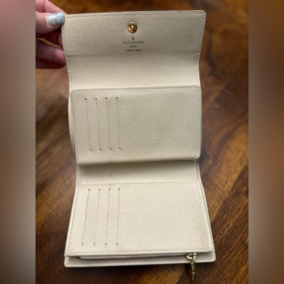 Louis Vuitton Damier Azur Alexandra Wallet - Picture 7 of 16